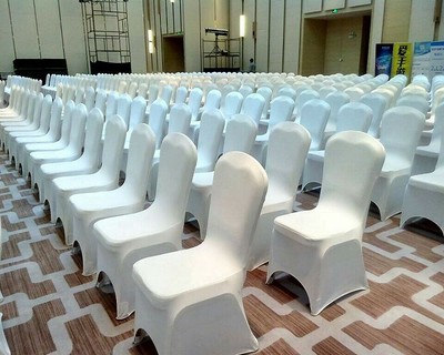 專業(yè)高效，一站式會(huì)務(wù)解決方案 廣州租賃宴會(huì)椅、折疊椅、洽談椅、記者椅及會(huì)議展覽服務(wù)全解析